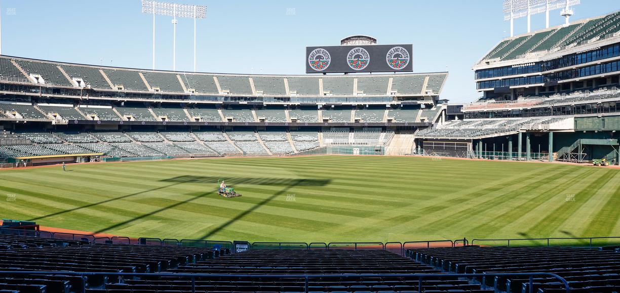 Oakland Coliseum - Section Rear 106 Seat View