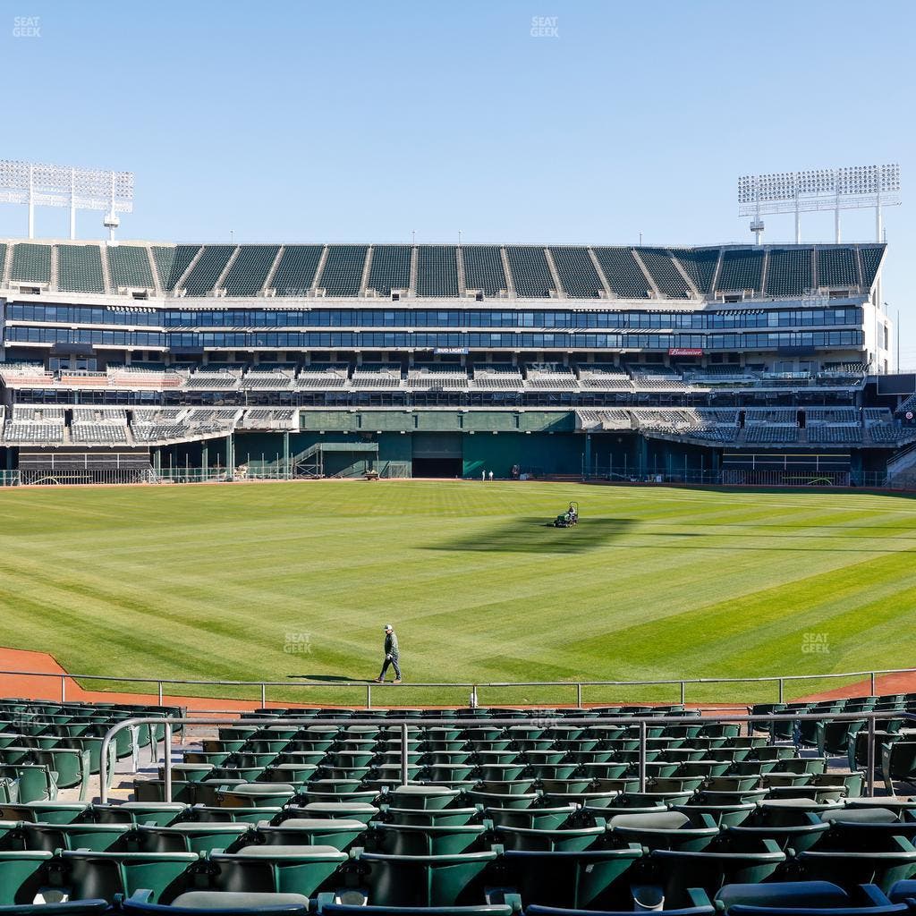 Oakland Coliseum - Section Rear 117 Seat View