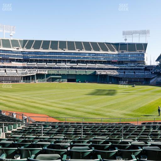 Oakland Coliseum - Section Rear 118 Seat View