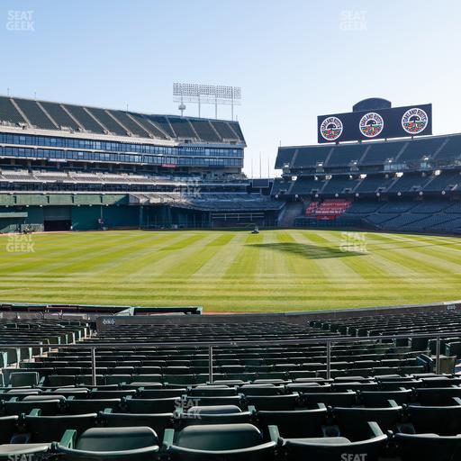Oakland Coliseum - Section Rear 122 Seat View