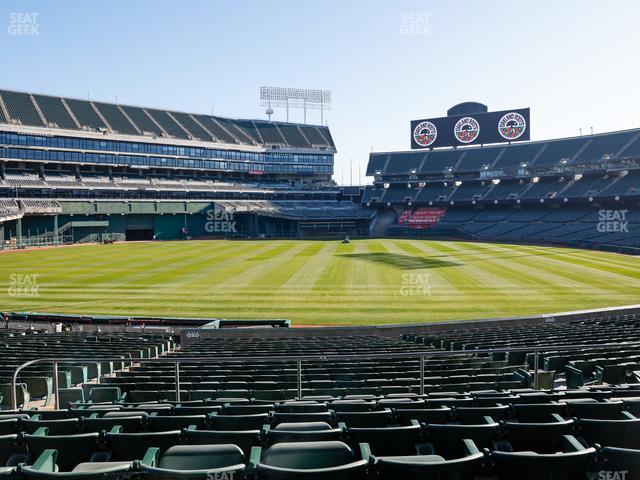 Oakland Coliseum - Section Rear 122 Seat View
