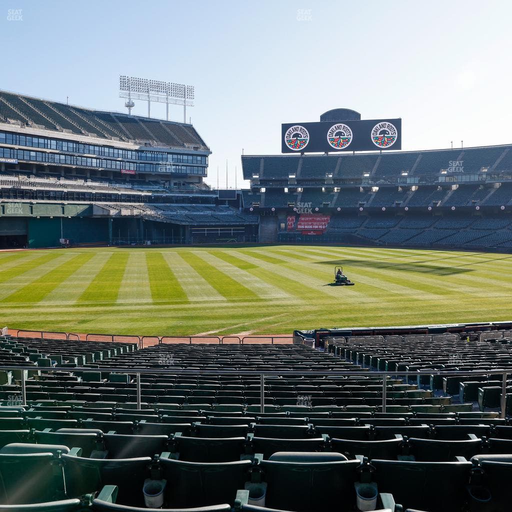 Oakland Coliseum - Section Rear 126 Seat View