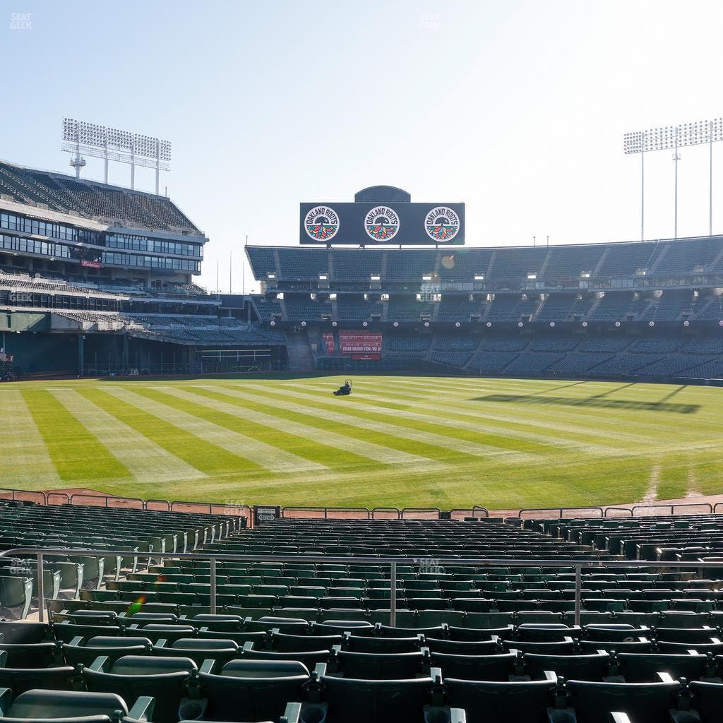 Oakland Coliseum - Section Rear 127 Seat View