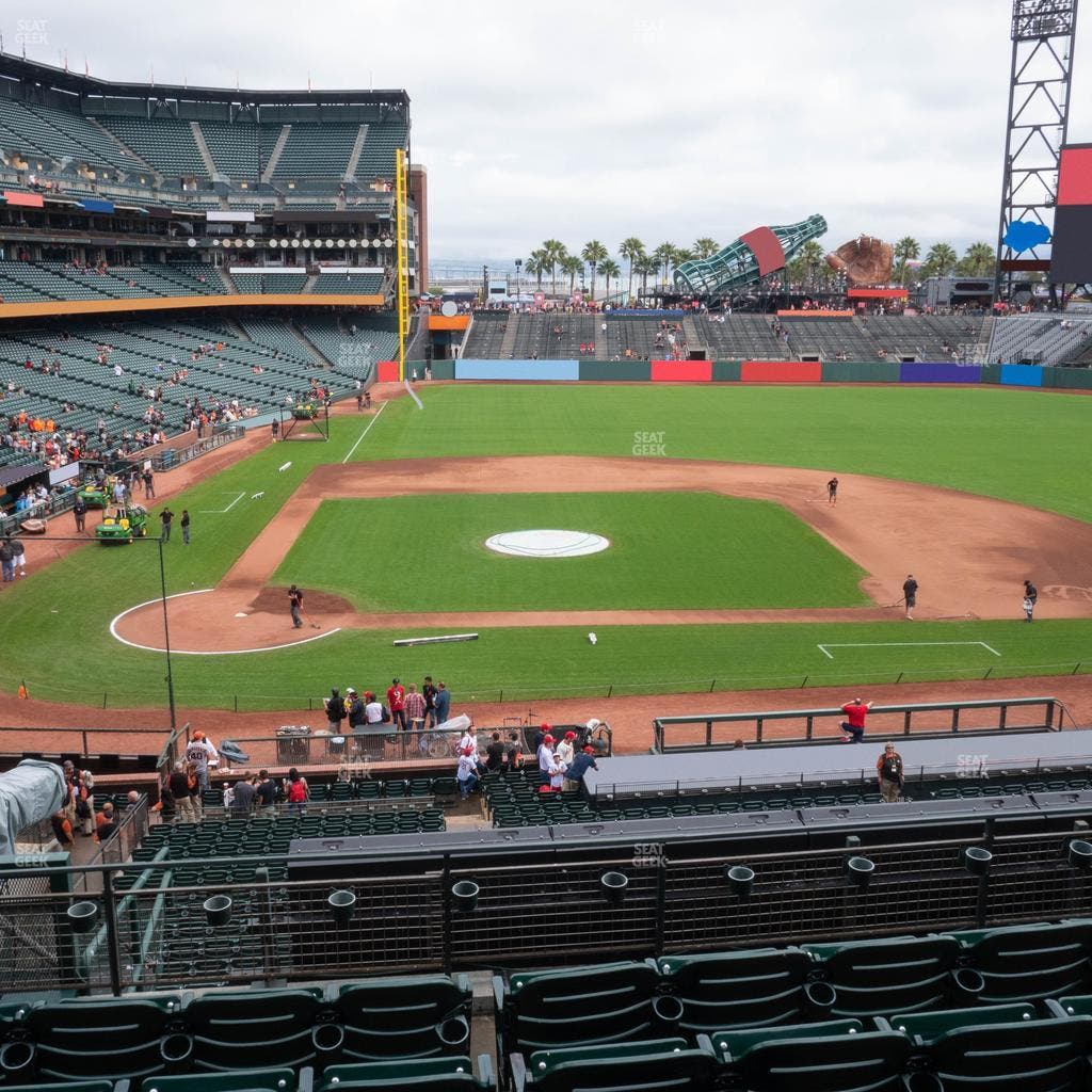 Oracle Park - Section Club Level 210 Seat View