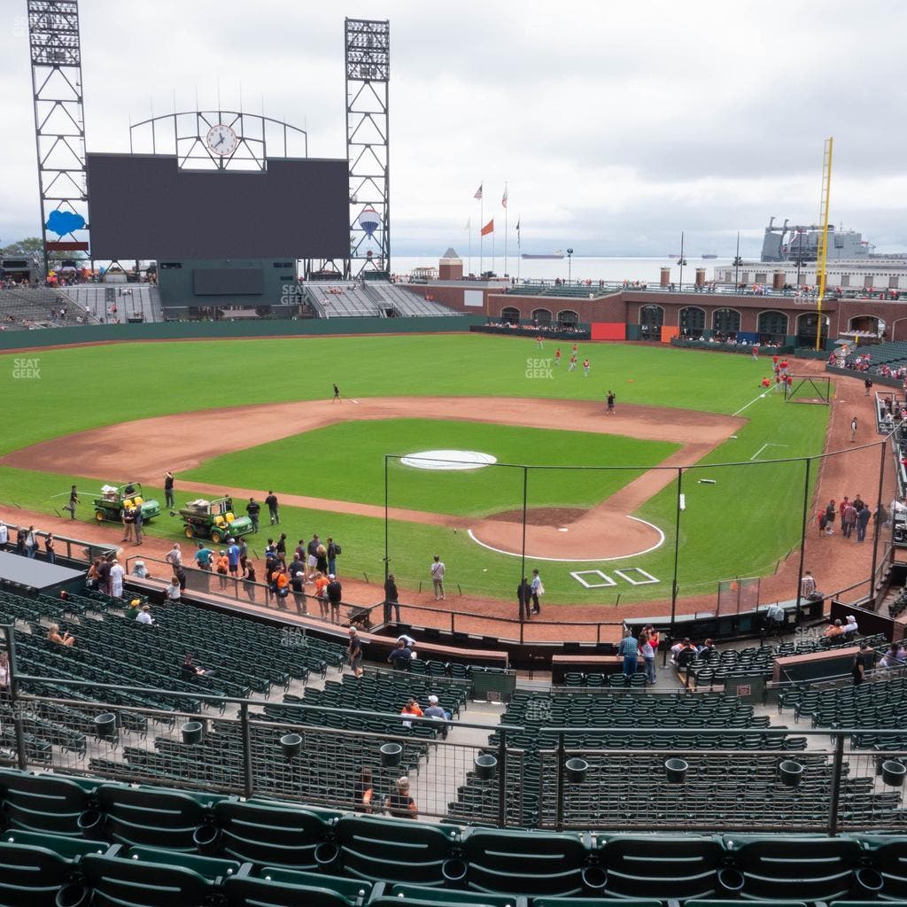 Oracle Park - Section Club Level 218 Seat View