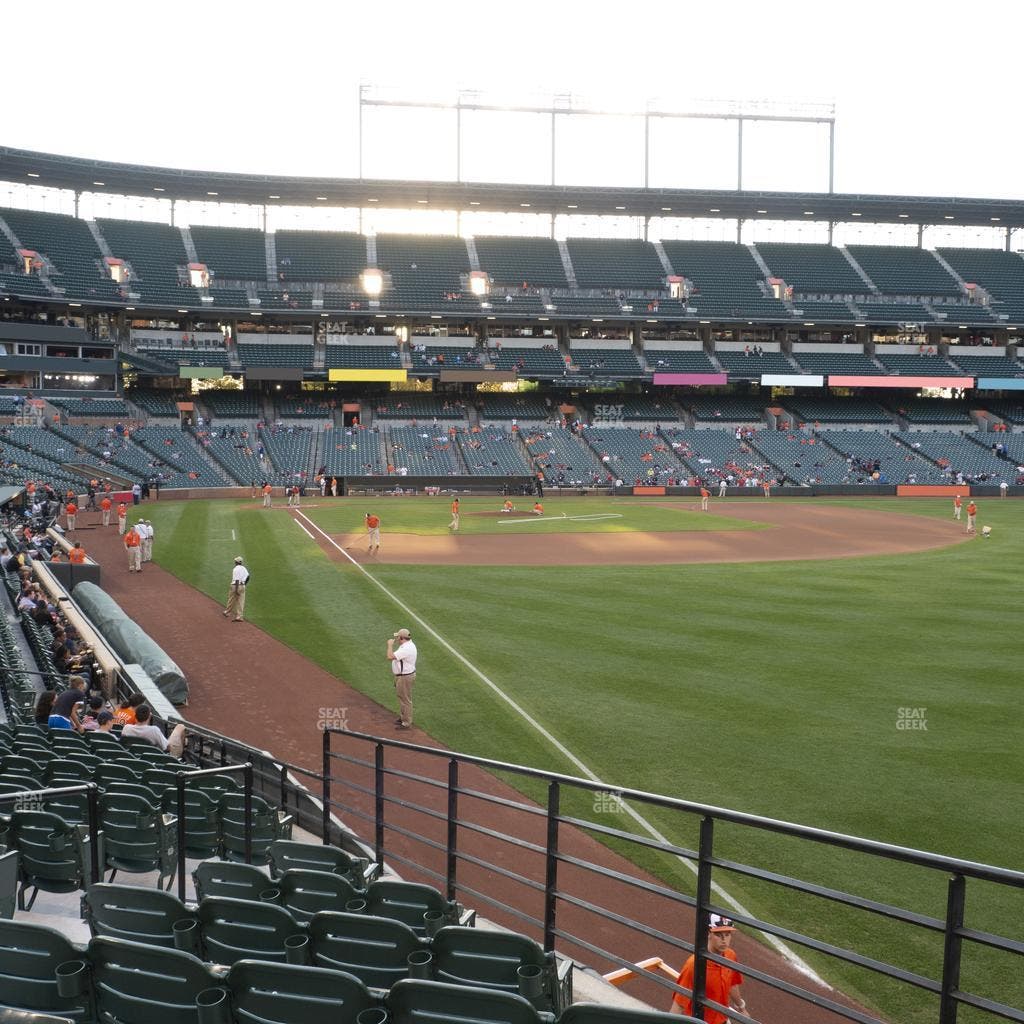 Oriole Park at Camden Yards - Section 4 Seat View