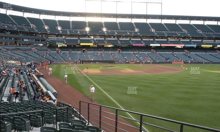 Oriole Park at Camden Yards - Section 4 Seat View