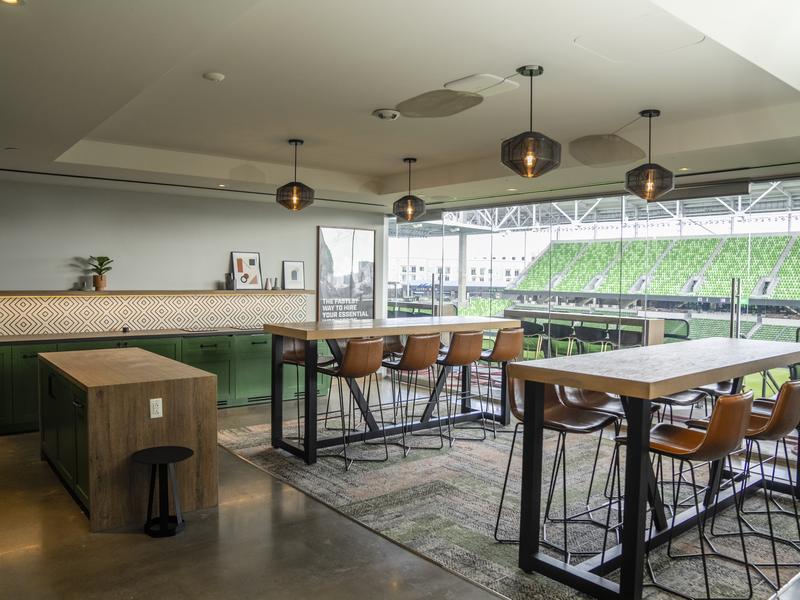 Premium club image 2