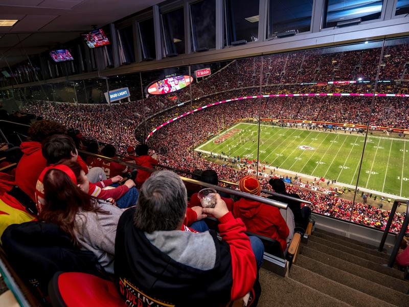 Premium club image 2