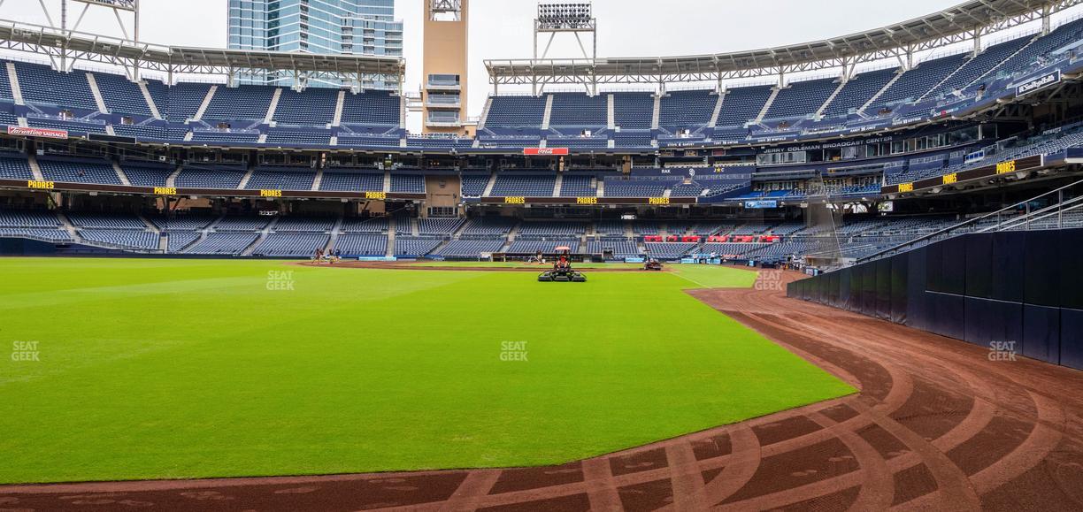 Petco Park - Section Entertainment Suites Seat View