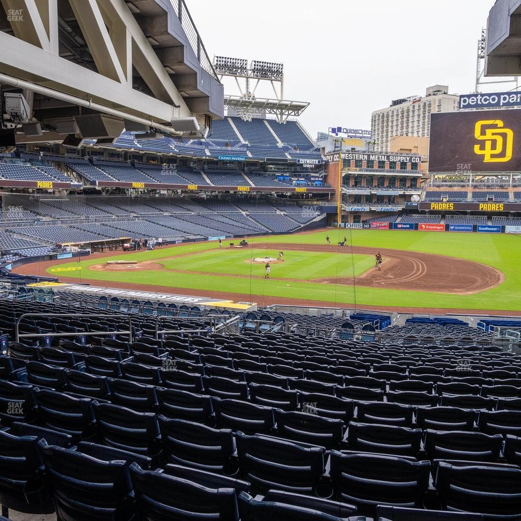 Petco Park - Section Premier Club Suite 15 Seat View