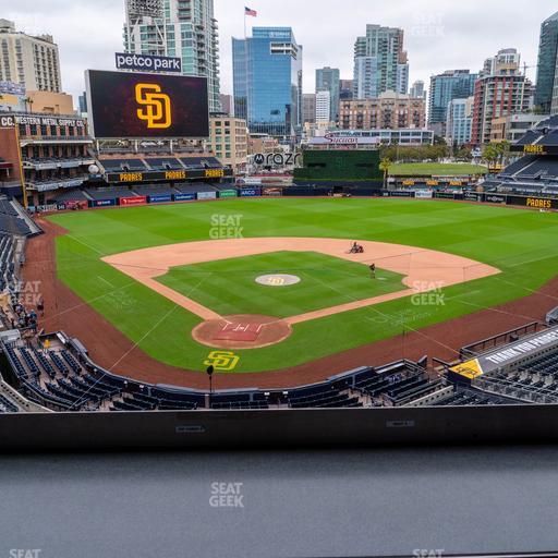 Petco Park - Section Terrace Vip Tables 6 Seat View
