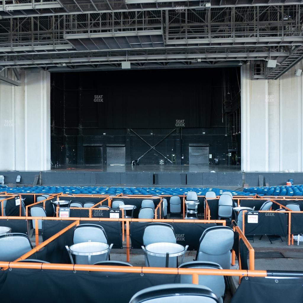 PNC Music Pavilion - Section Vip Box 70 Seat View