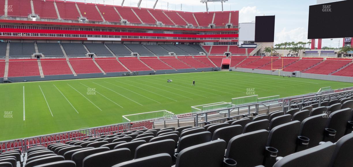Raymond James Stadium - Section 207 Seat View
