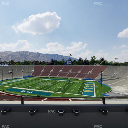 Rose Bowl Stadium - Section Club 104 Seat View