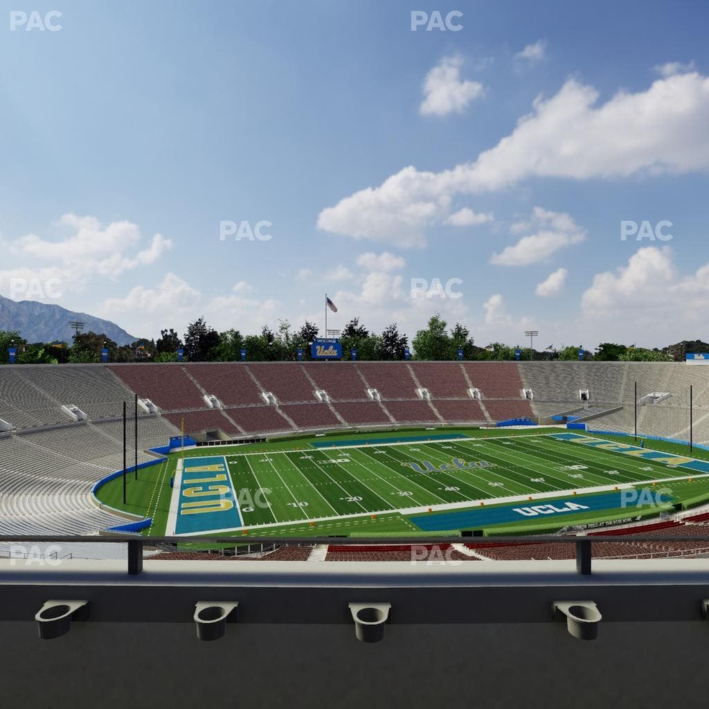 Rose Bowl Stadium - Section Club 109 Seat View