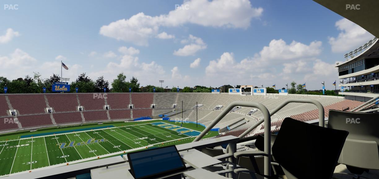 Rose Bowl Stadium - Section Loge 10 Seat View