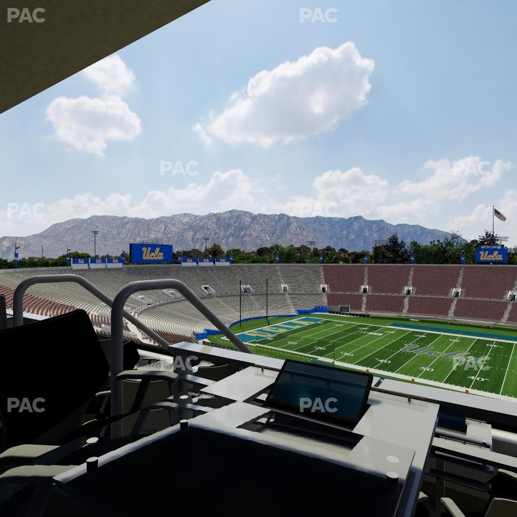 Rose Bowl Stadium - Section Loge 3 Seat View