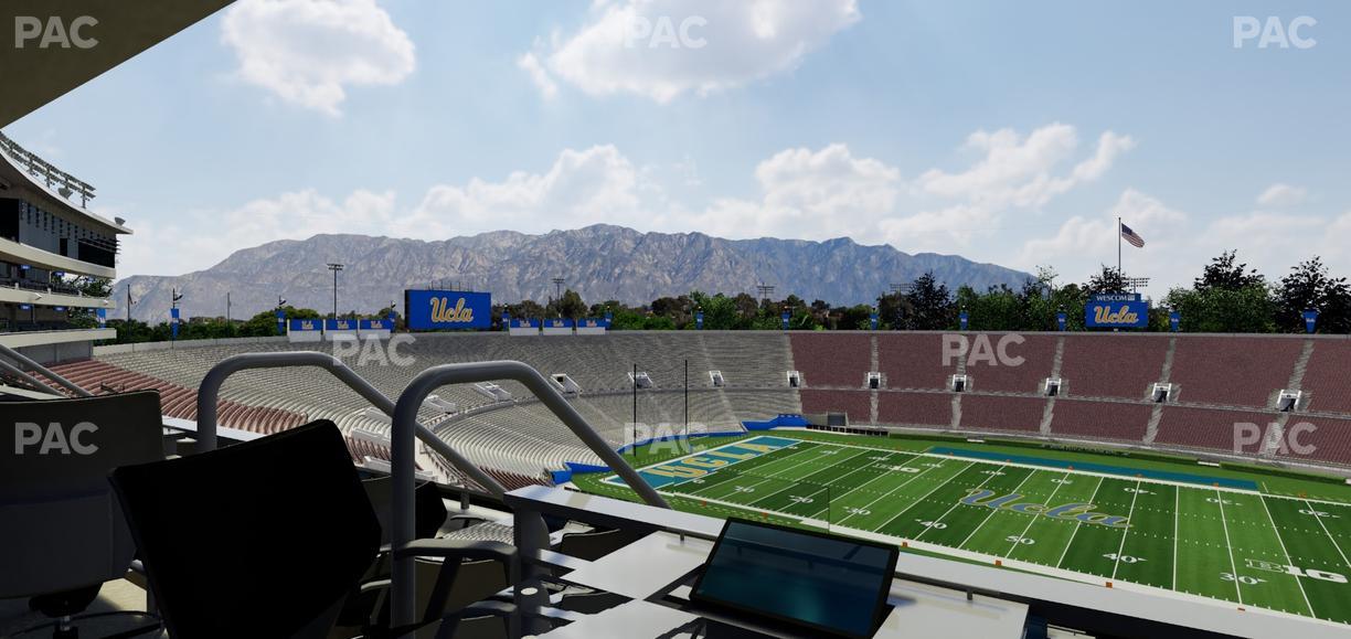 Rose Bowl Stadium - Section Loge 4 Seat View