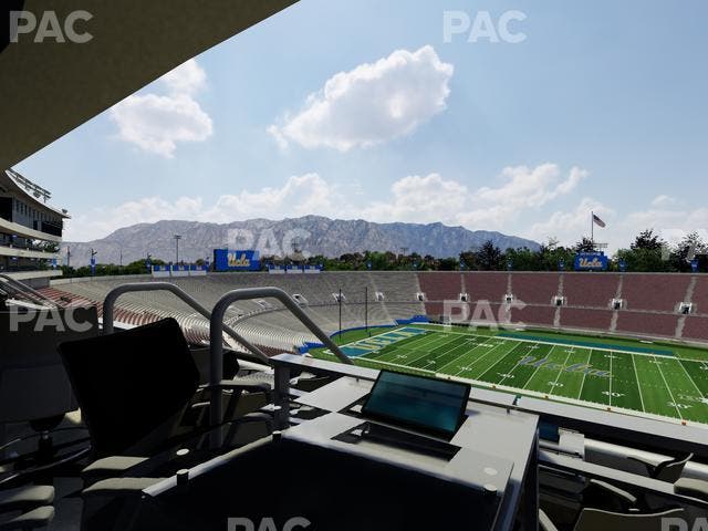 Rose Bowl Stadium - Section Loge 5 Seat View