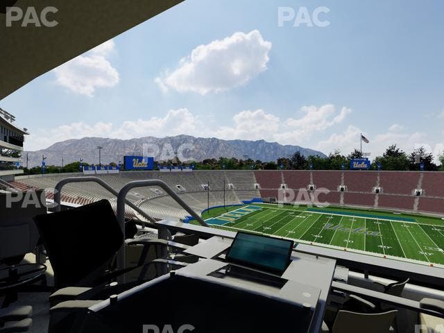 Rose Bowl Stadium - Section Loge 6 Seat View