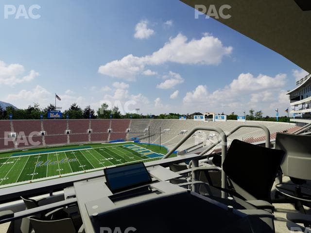 Rose Bowl Stadium - Section Loge 7 Seat View