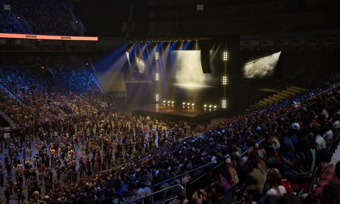 Scotiabank Arena - Section 121 M Seat View