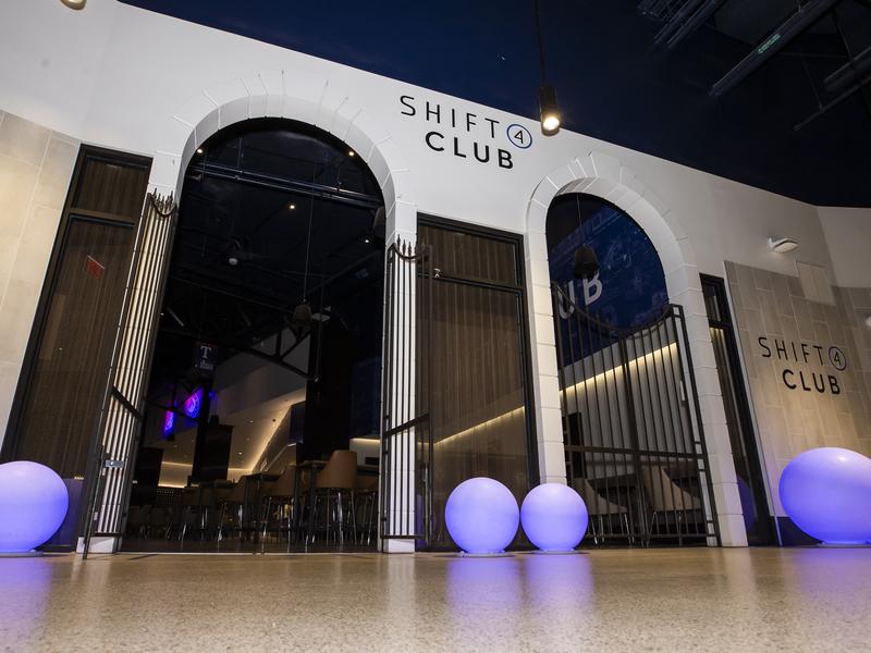 Premium club image 3