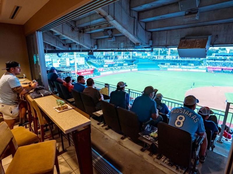 Premium club image 2