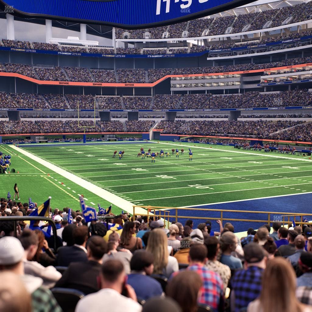 SoFi Stadium - Section Club 118 Seat View