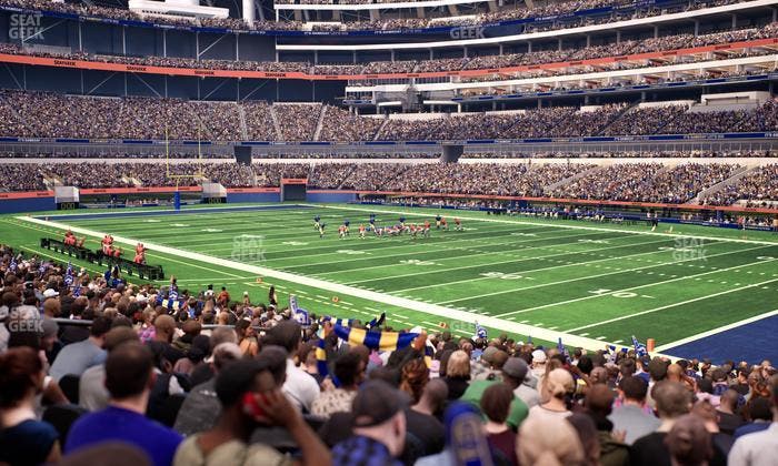 SoFi Stadium - Section Club 136 Seat View