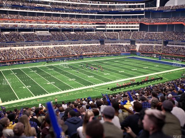 SoFi Stadium - Section Club 242 Seat View