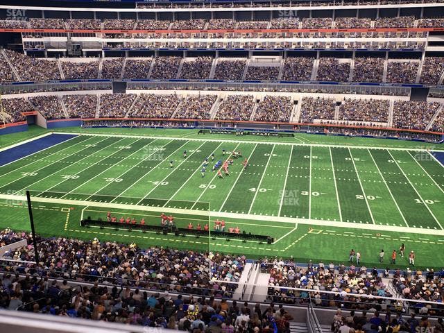 SoFi Stadium - Section Level 4 East Suite 14 Seat View