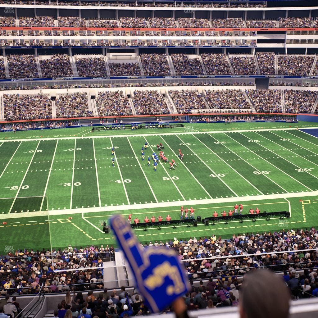 SoFi Stadium - Section Level 4 East Suite 9 Seat View