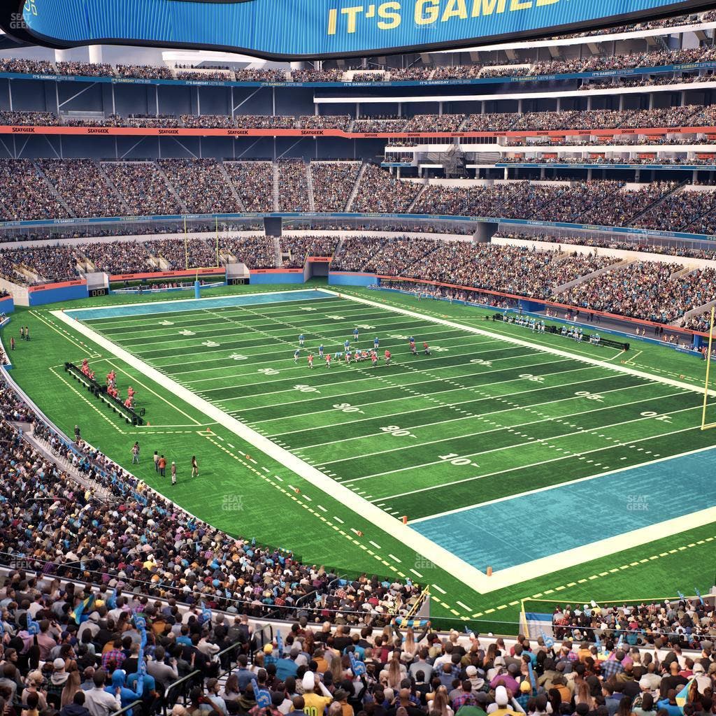 SoFi Stadium - Section Level 4 North East Suite 10 Seat View