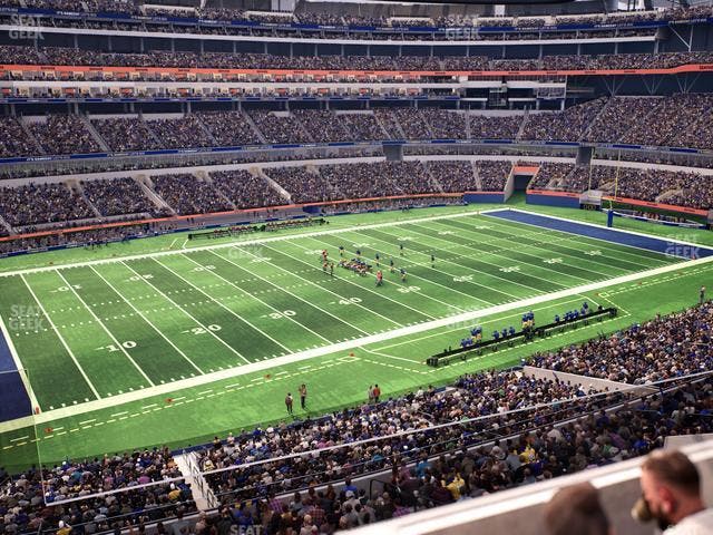 SoFi Stadium - Section Level 4 West Suite 1 Seat View