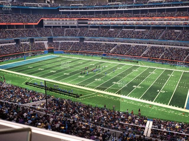 SoFi Stadium - Section Level 4 West Suite 17 Seat View