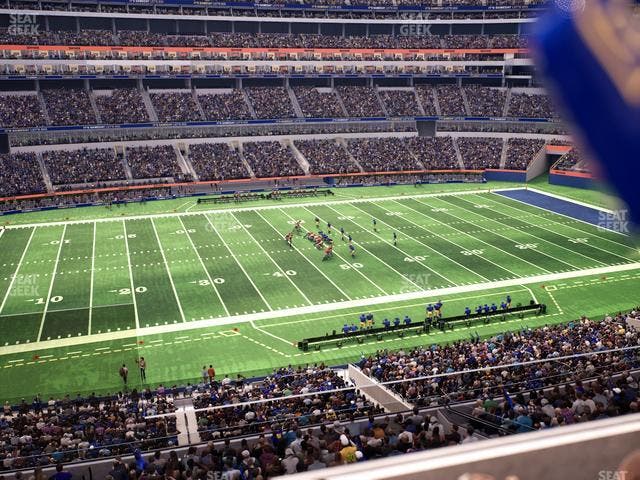 SoFi Stadium - Section Level 4 West Suite 5 Seat View