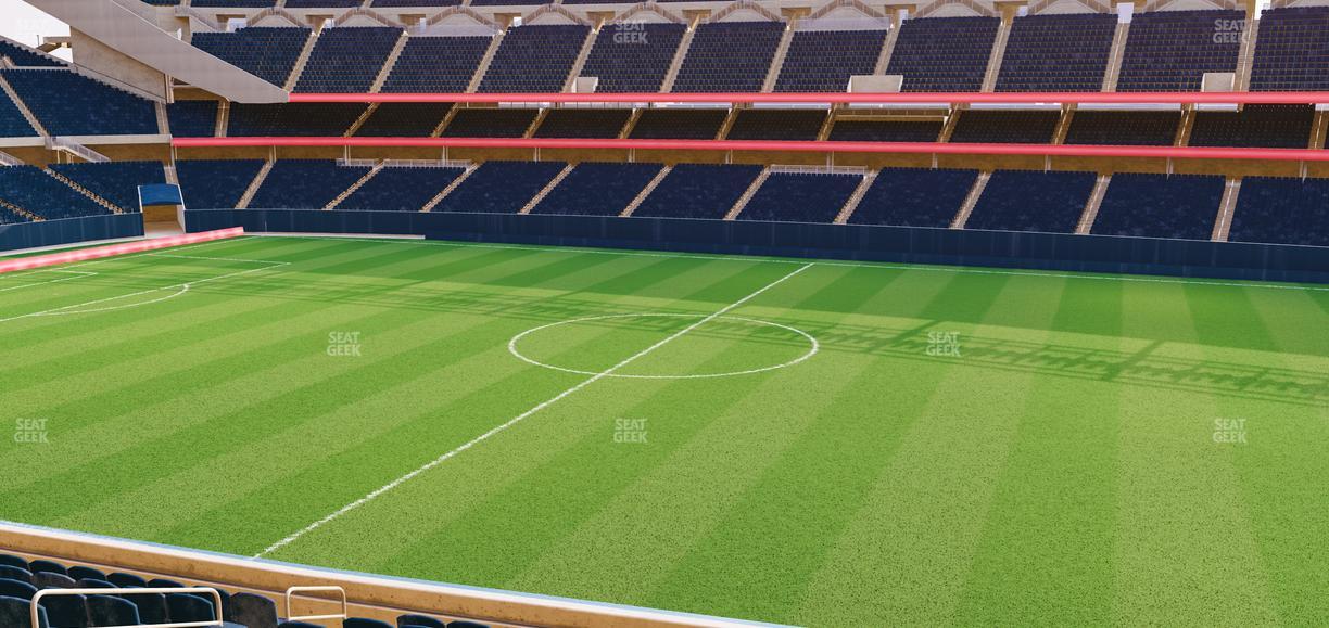 Soldier Field - Section 207 Club Seat View