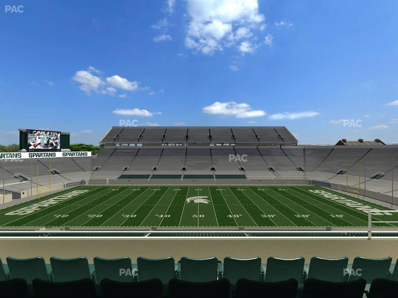 Section spartan-club-6, Row 4
