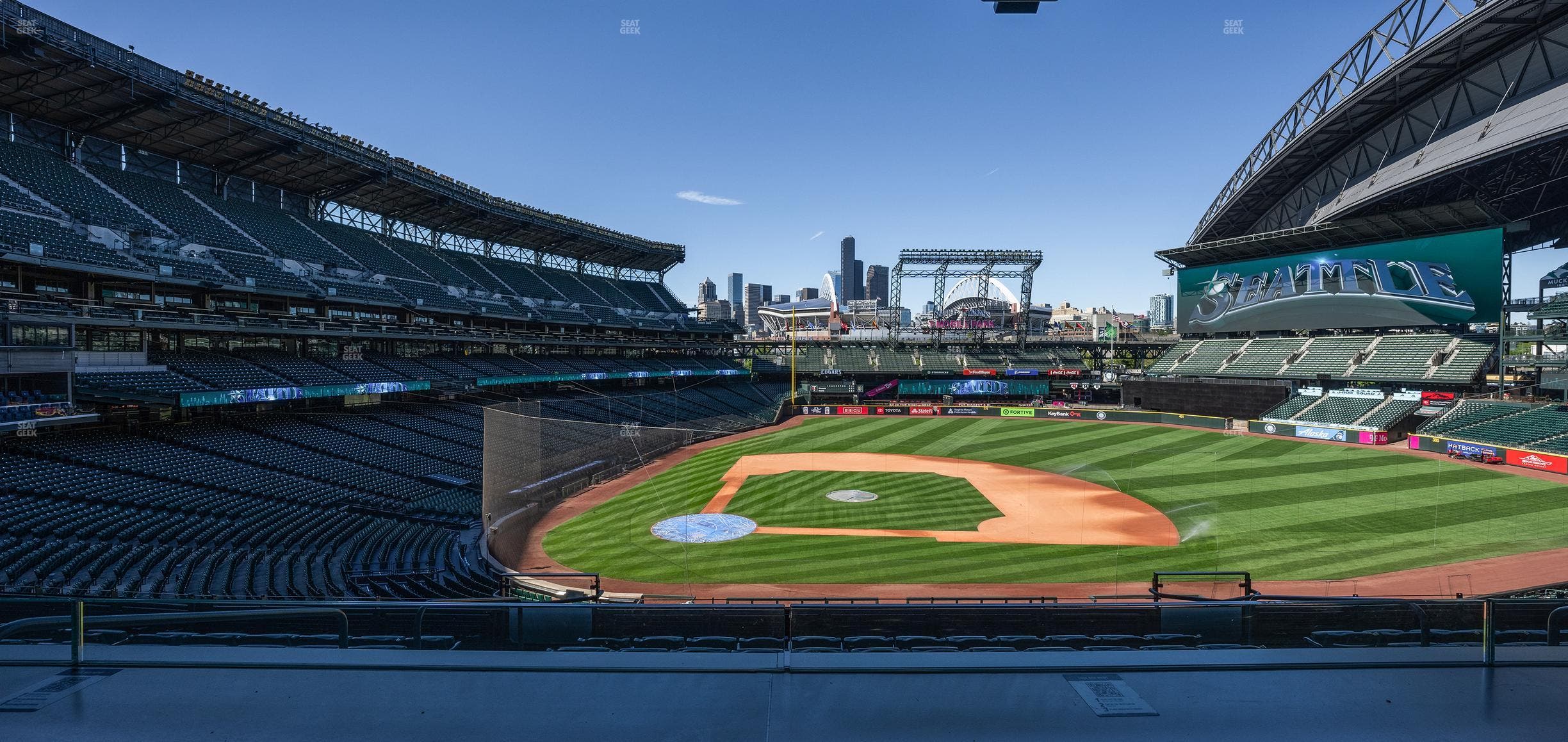 T-Mobile Park - Section 224 Loge 2 Seat View