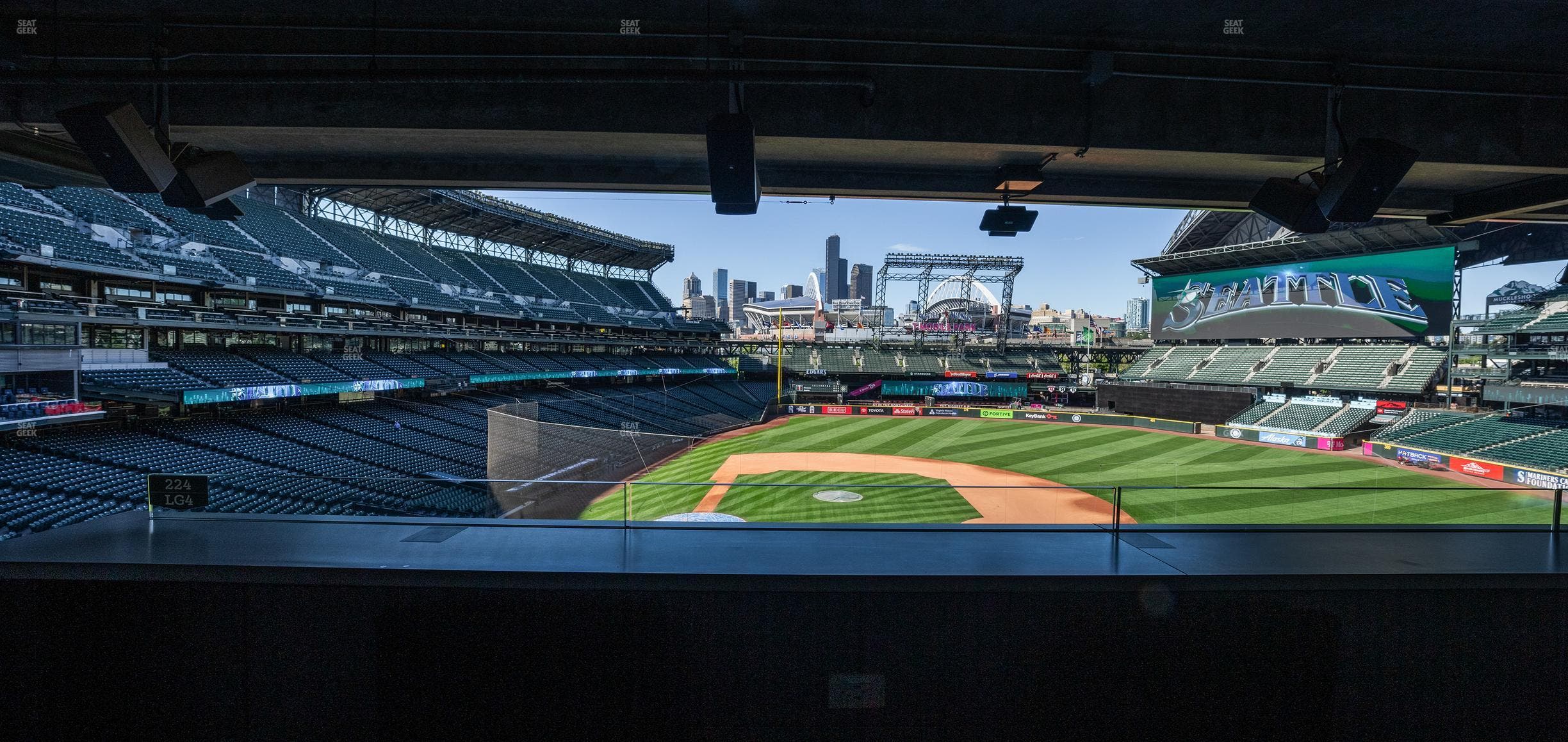 T-Mobile Park - Section 224 Loge 4 Seat View