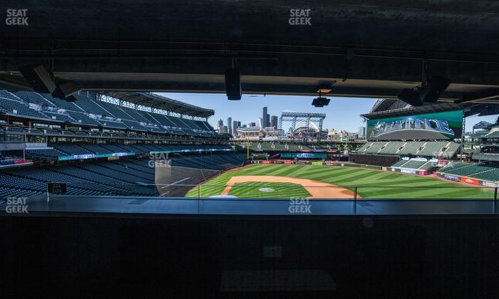 T-Mobile Park - Section 224 Loge 4 Seat View