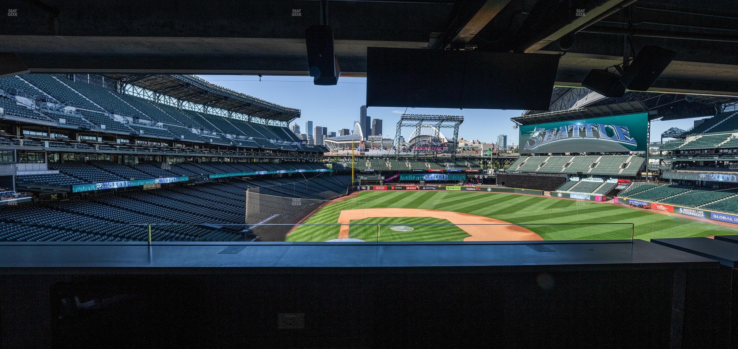 T-Mobile Park - Section 226 Loge 4 Seat View