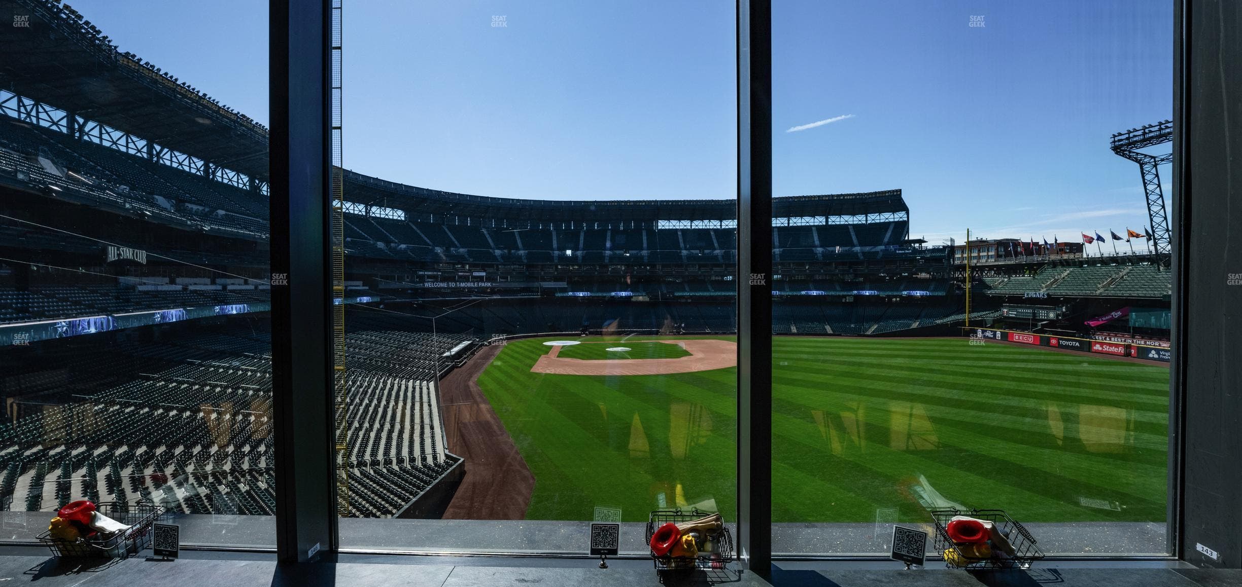 T-Mobile Park - Section Hit It Here Cafe Inside 11 Seat View