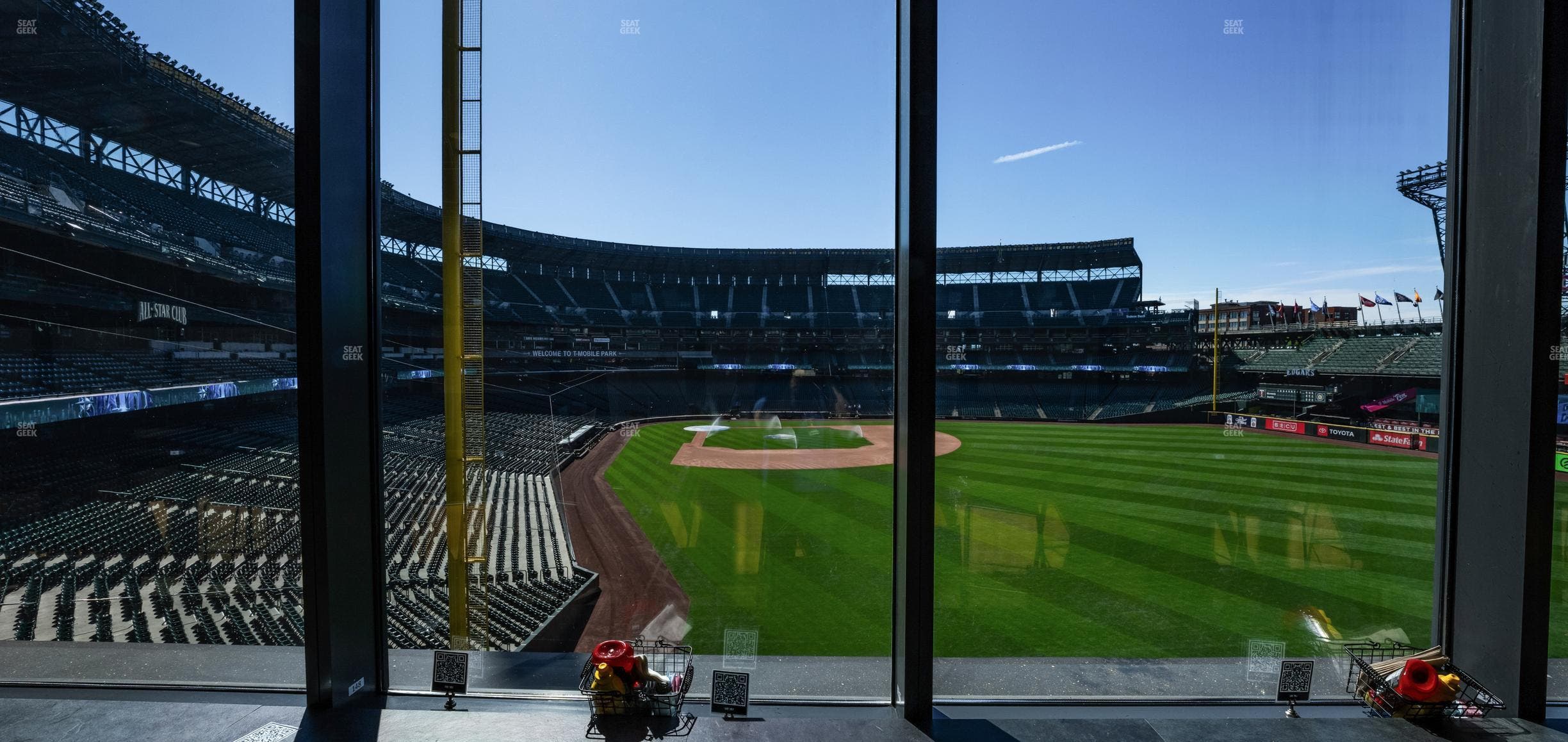 T-Mobile Park - Section Hit It Here Cafe Inside 13 Seat View