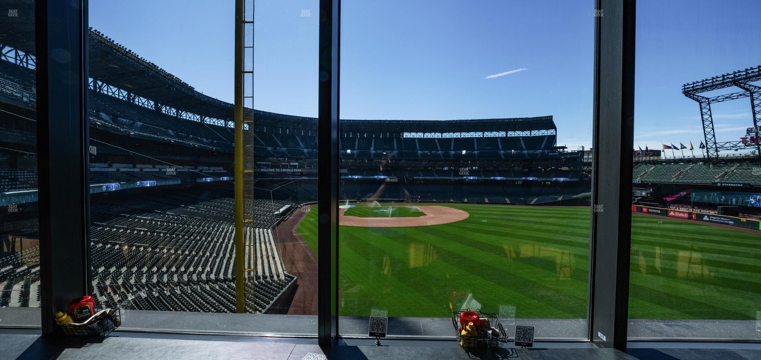 T-Mobile Park - Section Hit It Here Cafe Inside 14 Seat View