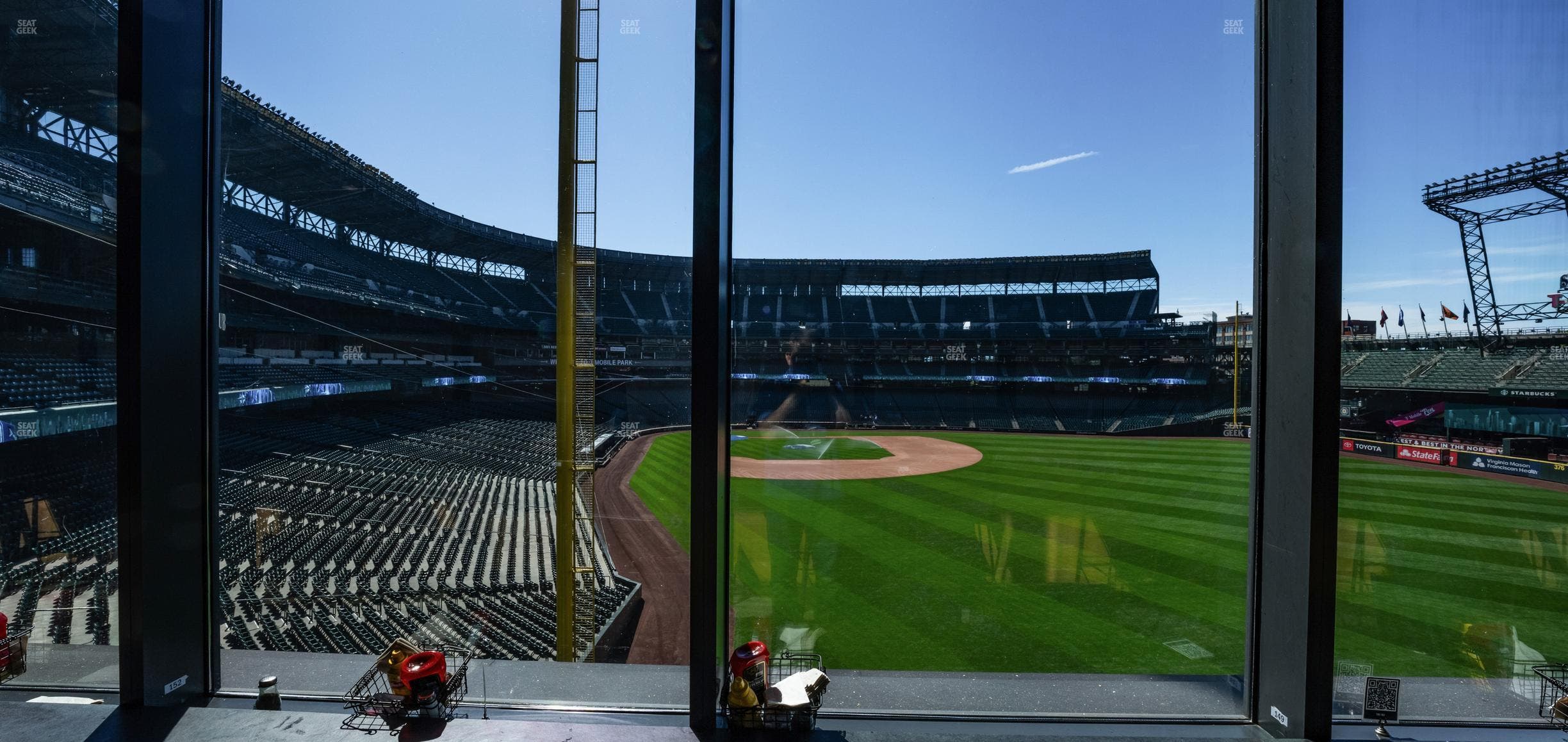 T-Mobile Park - Section Hit It Here Cafe Inside 16 Seat View