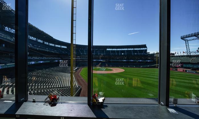 T-Mobile Park - Section Hit It Here Cafe Inside 16 Seat View