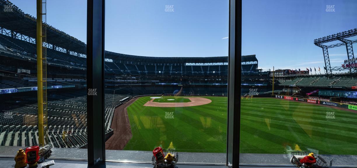 T-Mobile Park - Section Hit It Here Cafe Inside 3 Seat View